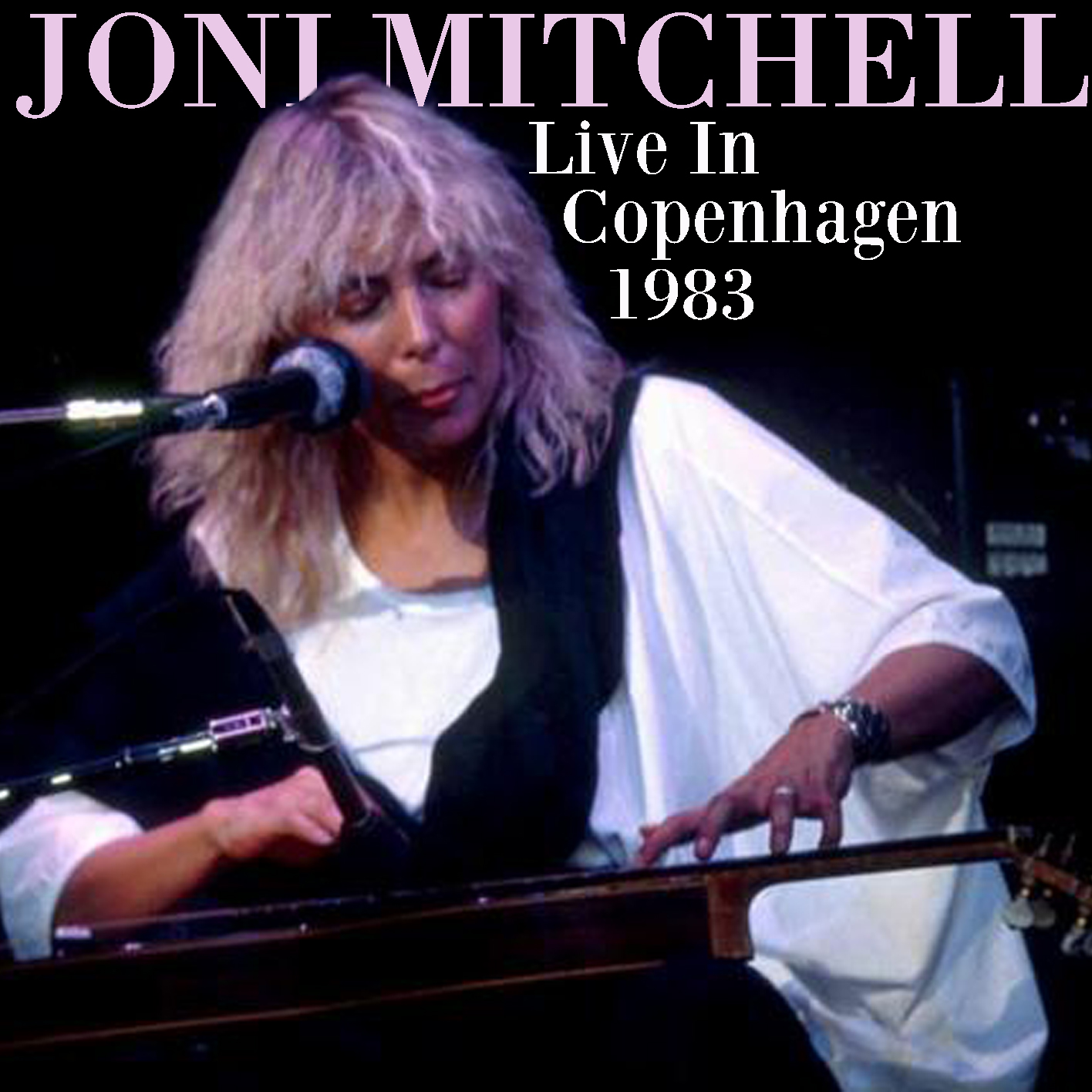 JoniMitchell1983-05-14FalkonerTeatretCopenhagenDenmark (1).jpg